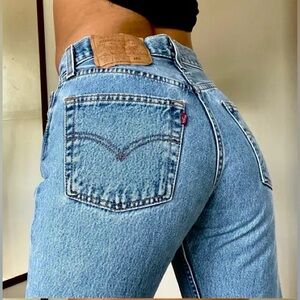 Revolve Vintage Levi’s 501 Straight Leg Jeans, Size 32